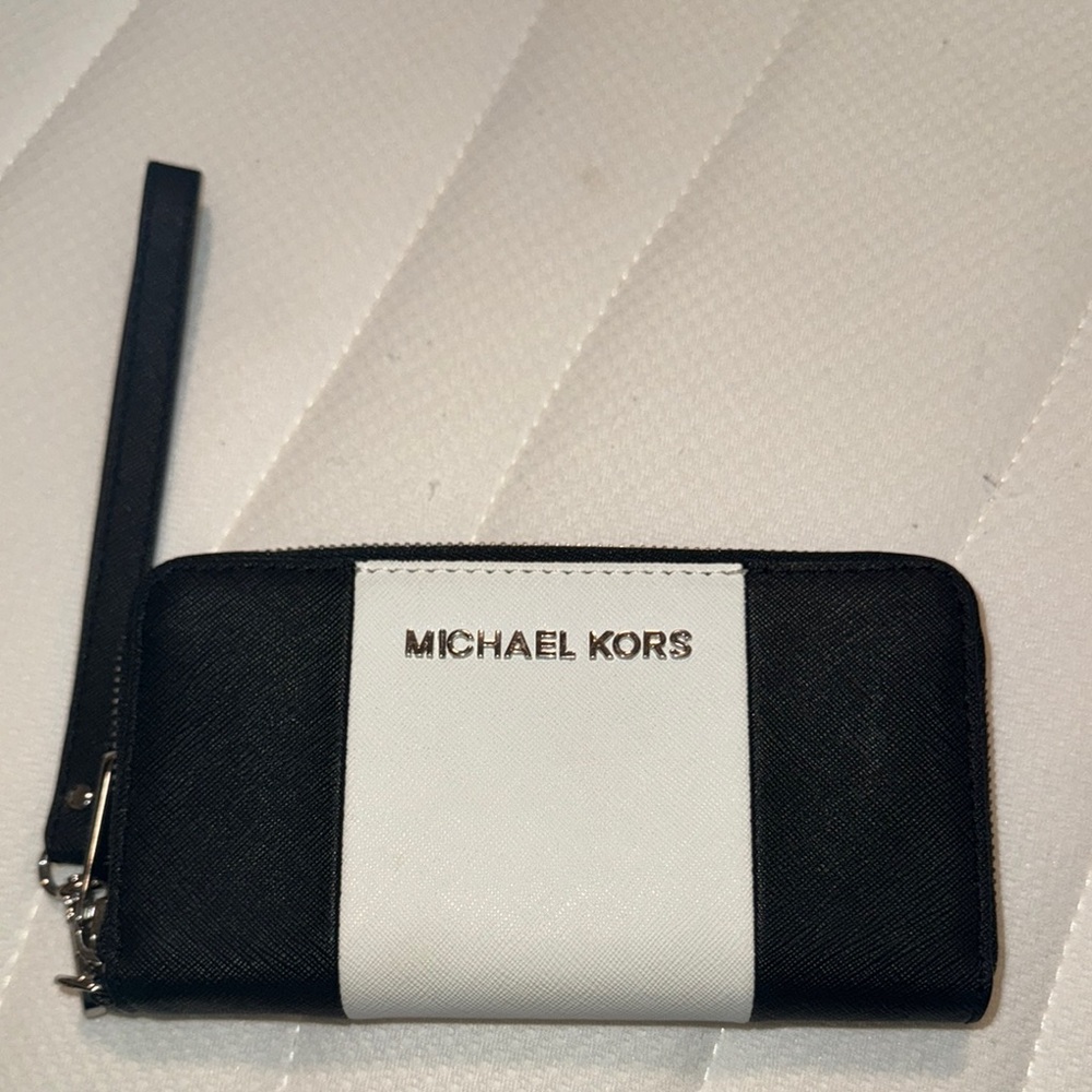 Michael Kors Black and White Wallet